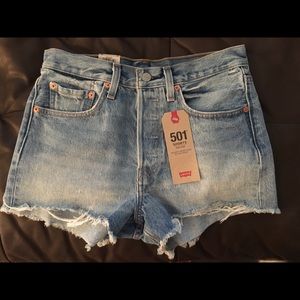 High waisted Levi 501 shorts